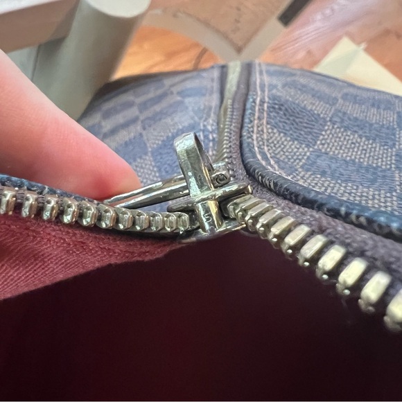 Louis Vuitton Alma PM Damier Ebene Bag with Padlock + Dustbag - Picture 13 of 16